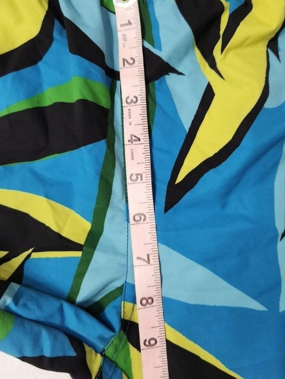 Psycho Bunny Men’s Grey & Neon Green Logo Swim Trunks Size Small EUC - Picture 6 of 8
